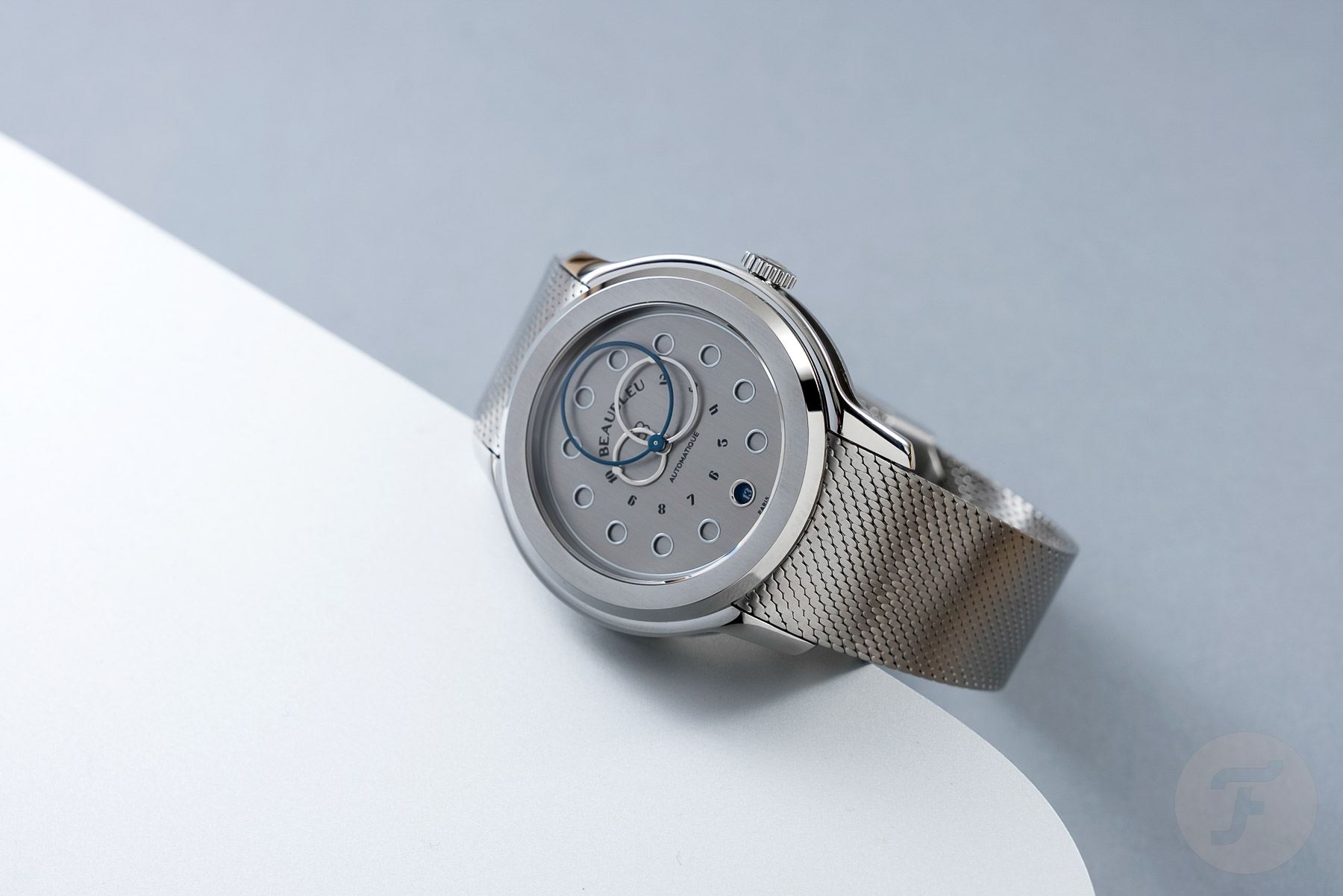 Hands-On With The Stylish Beaubleu Vitruve Date Steel