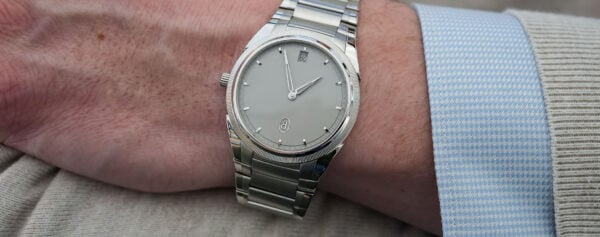 Hands-on – The Splendid Parmigiani Tonda PF Micro-Rotor In Platinum