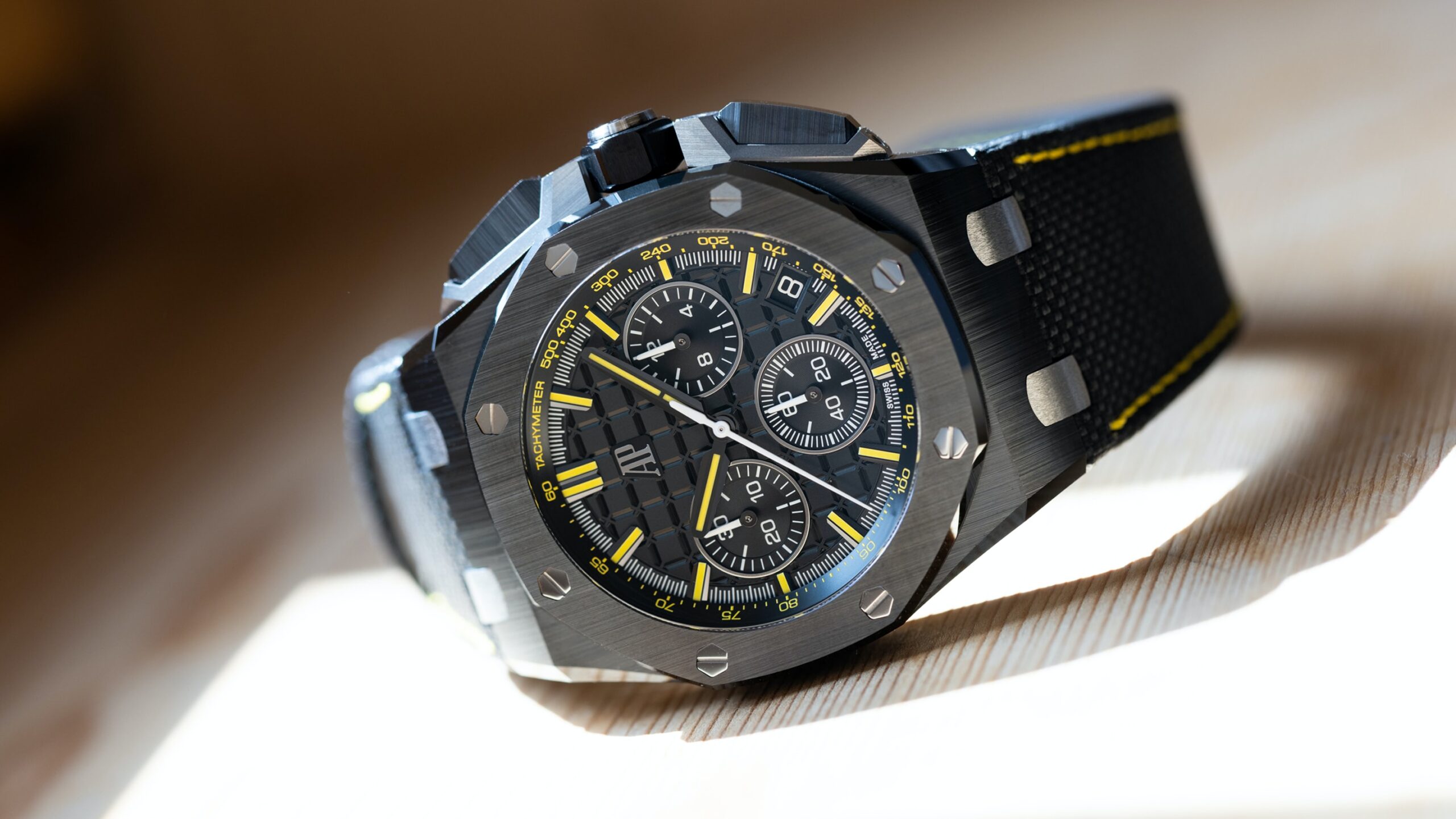 Introducing: AP Celebrates the Royal Oak Offshore’s 30th Birthday With A Dramatic Limited Edition (Live Pics)