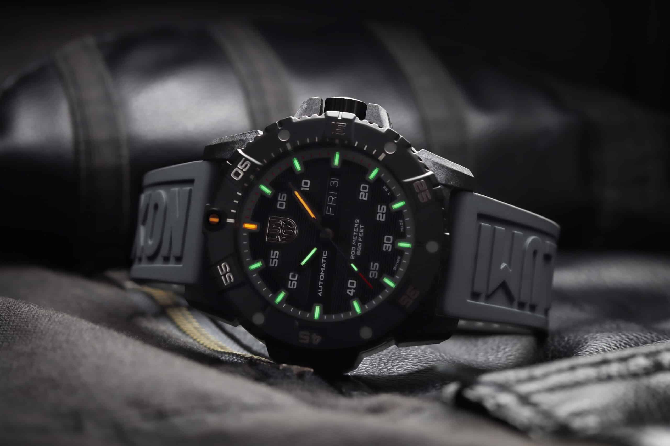 A Picture of Good Stealth: Luminox Unveils the Master Carbon SEAL Automatic