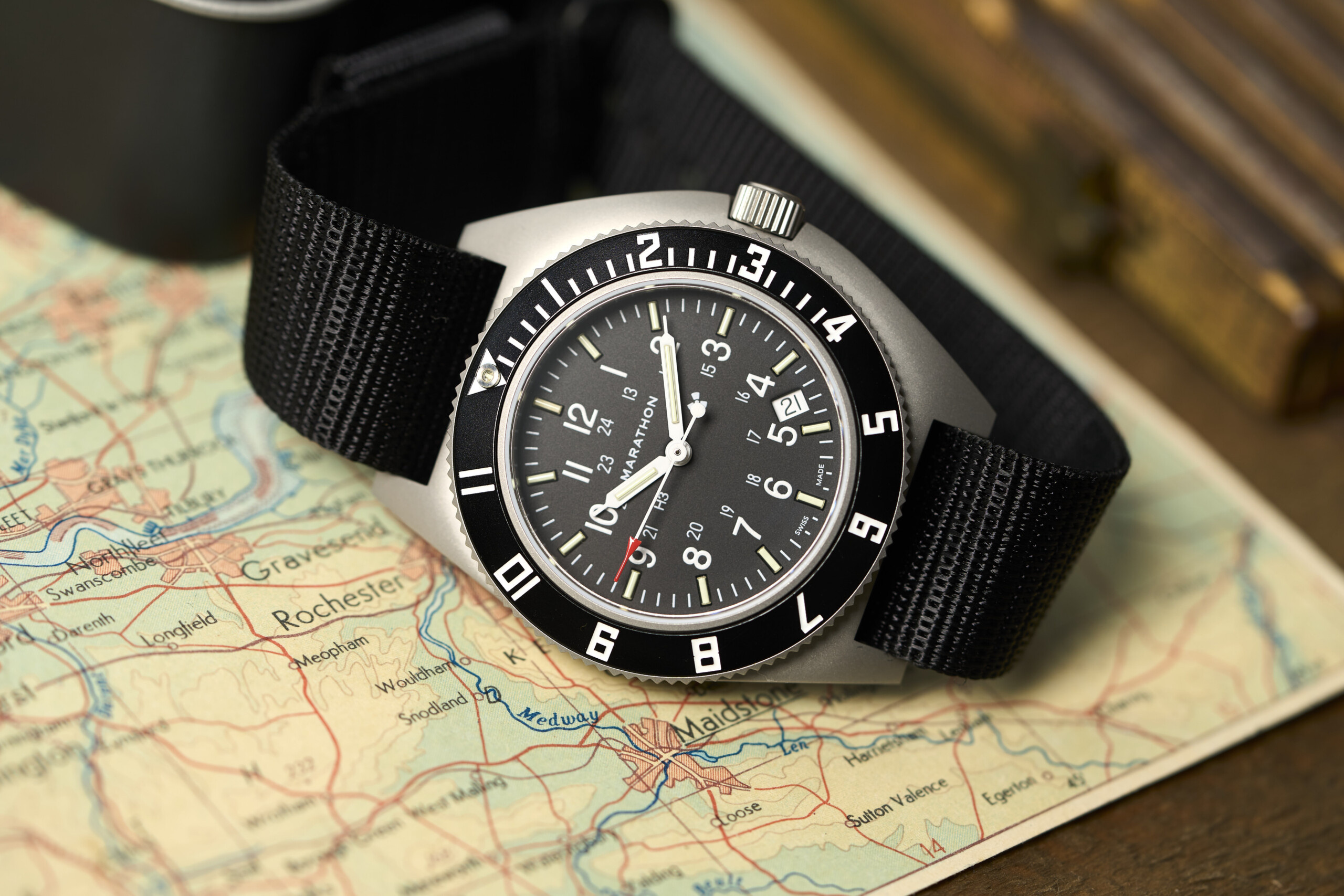 Marathon Release a Stainless Steel Version of Their Navigator