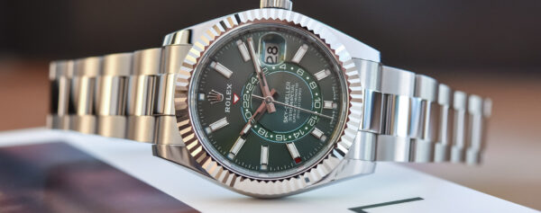 Hands-on – A Look At The Updated Rolex Sky-Dweller, With The Handsome Steel / Mint Green Model