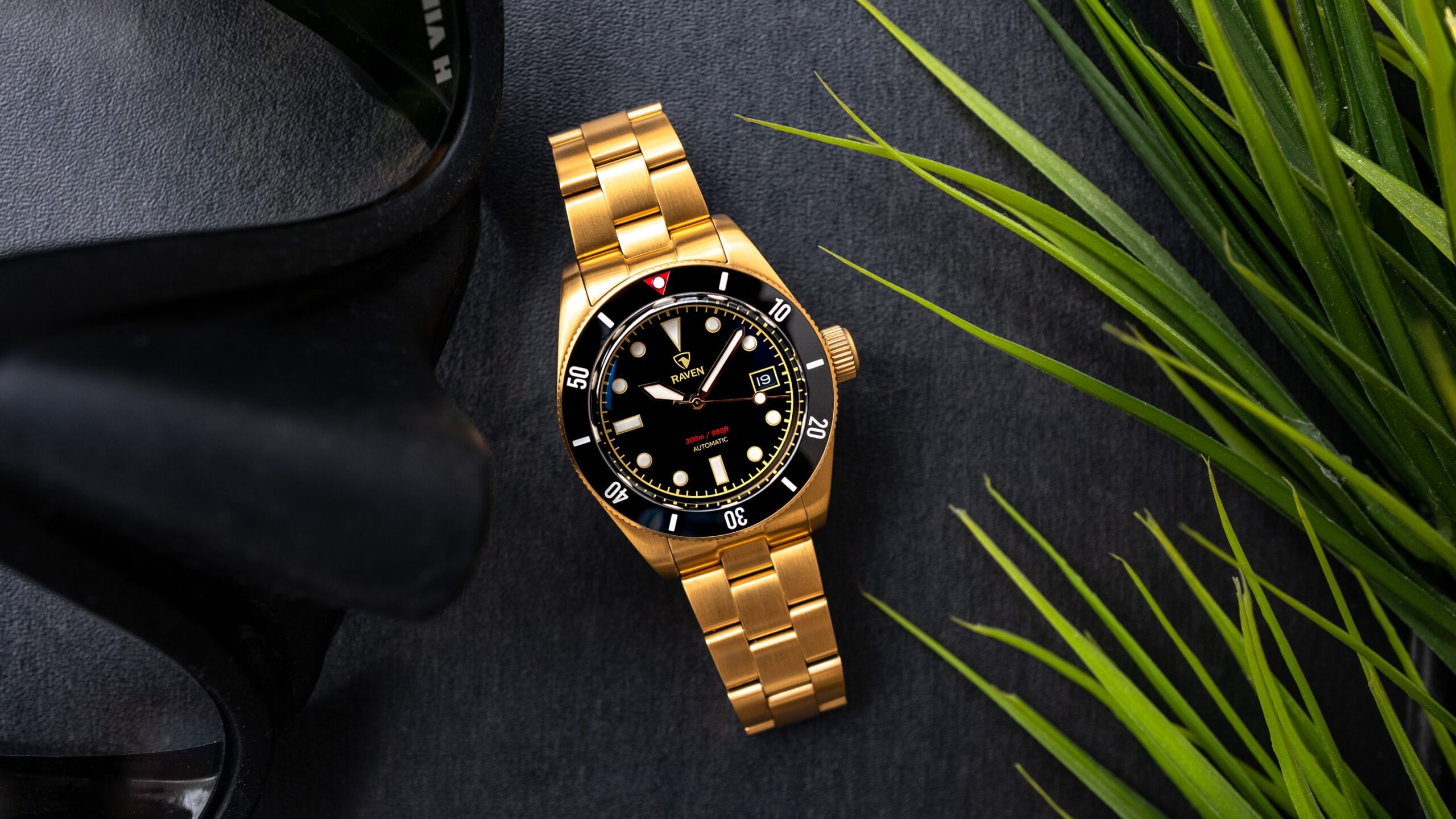 Hands-On: Going Gold The Easy Way With The Raven Vintage Gold