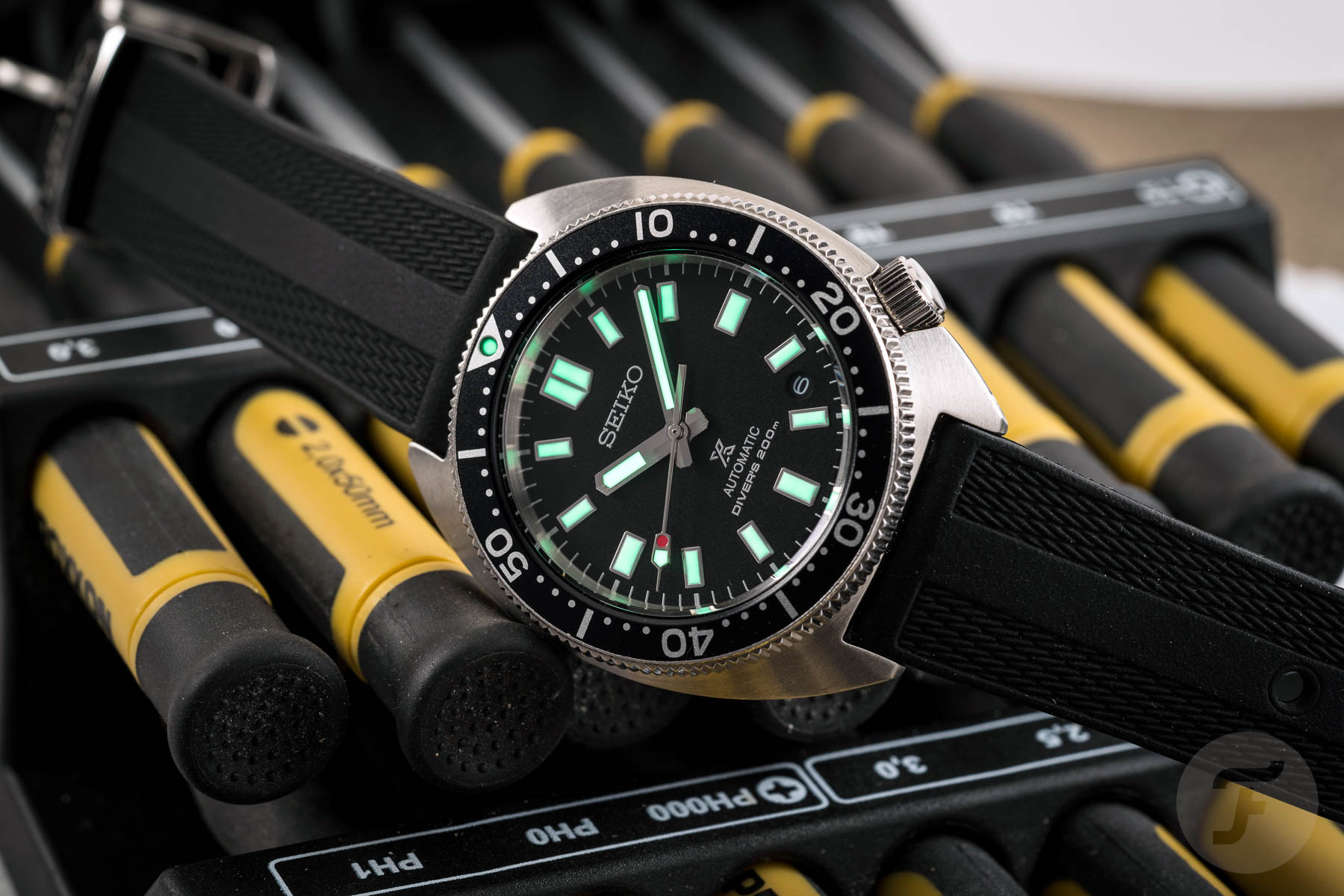 Fratello Editors’ Favorite Watches Under €1,000 In 2023 — The Overview And Readers’ Choice Vote