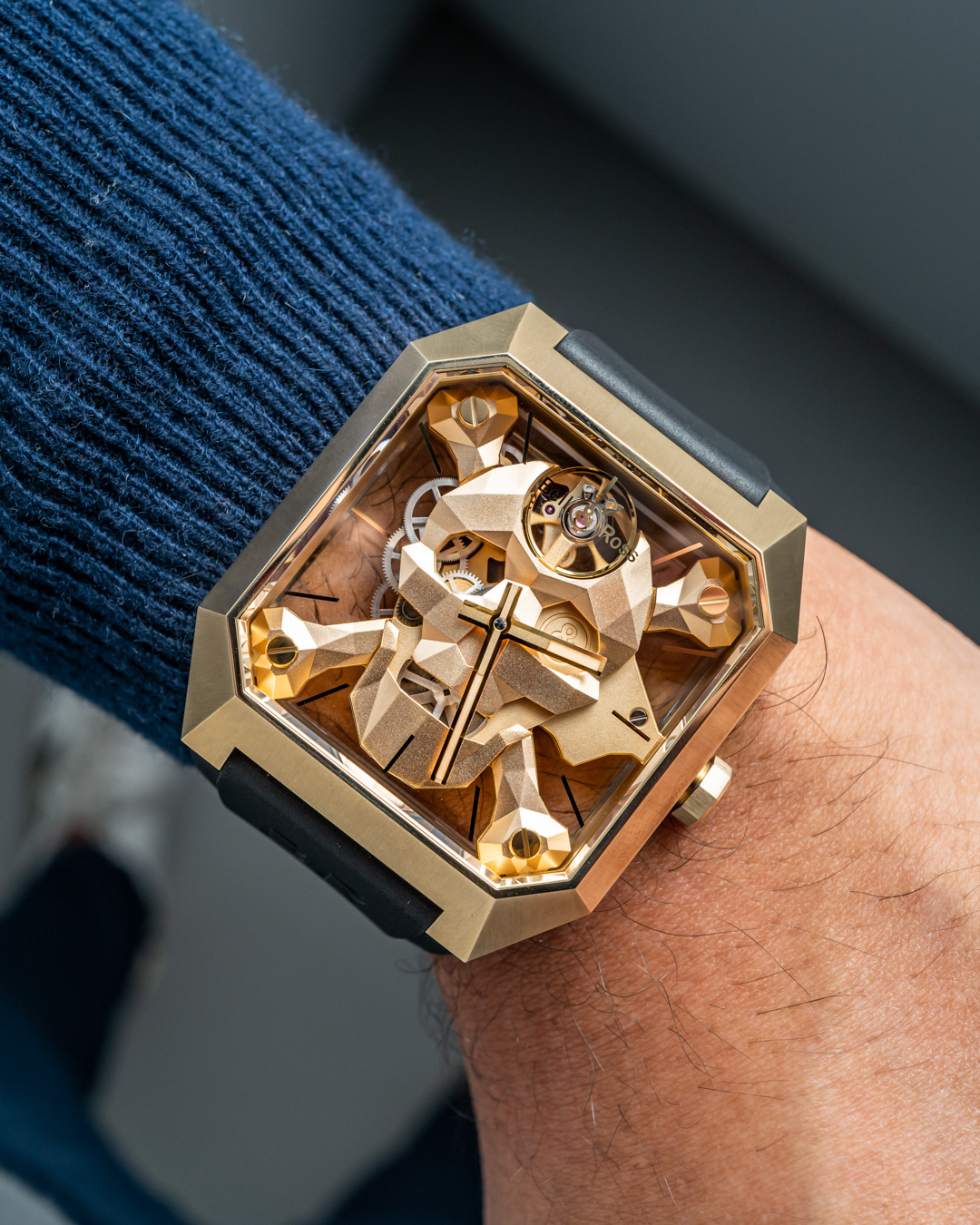 Bones in Bronze: The Bell & Ross BR 01 Cyber Skull Bronze