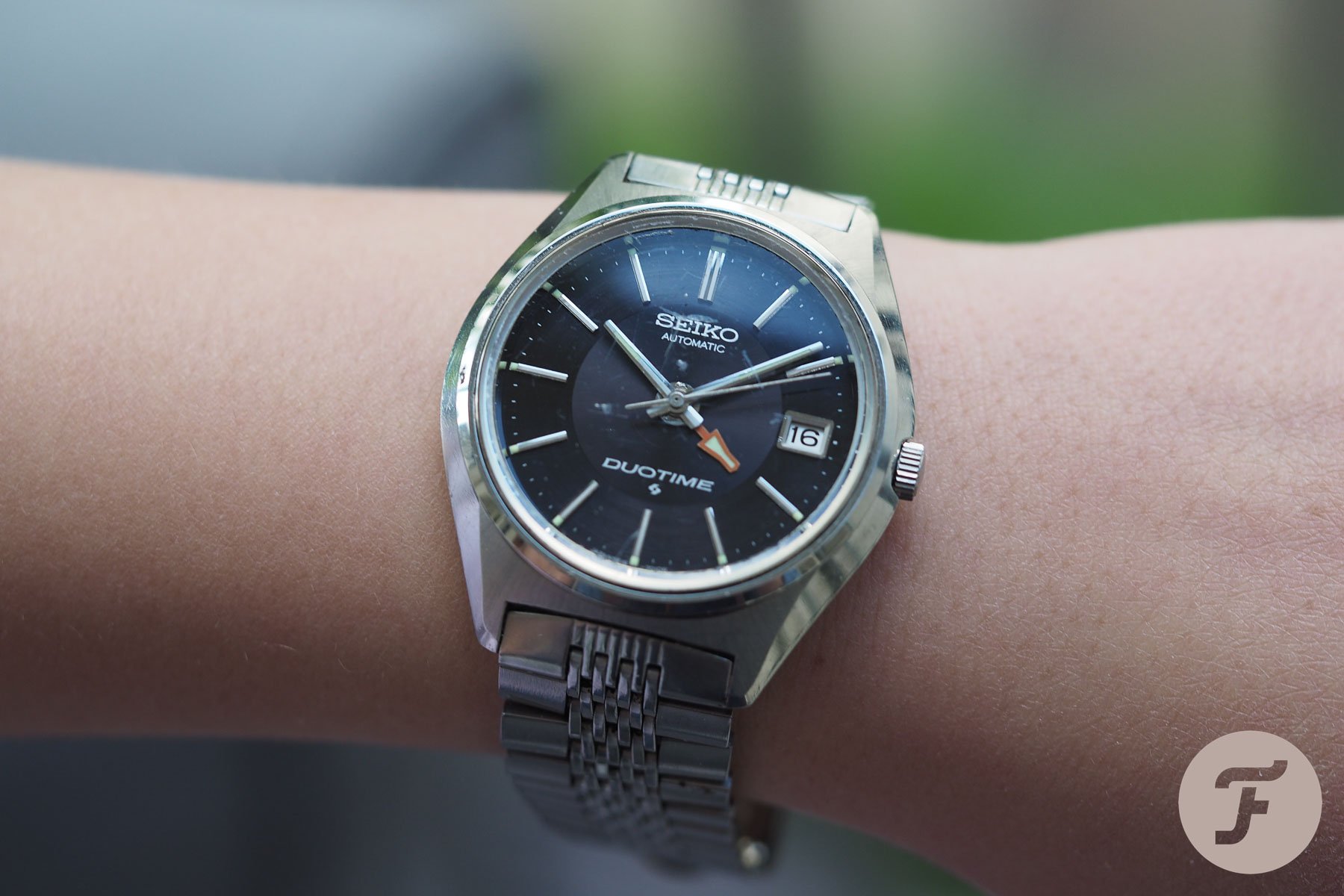 Early Innovation: The Vintage Seiko Duotime 5619-7000