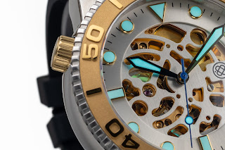 DEEP BLUE Mechanical SKELETON Divers [find your inner glow]
