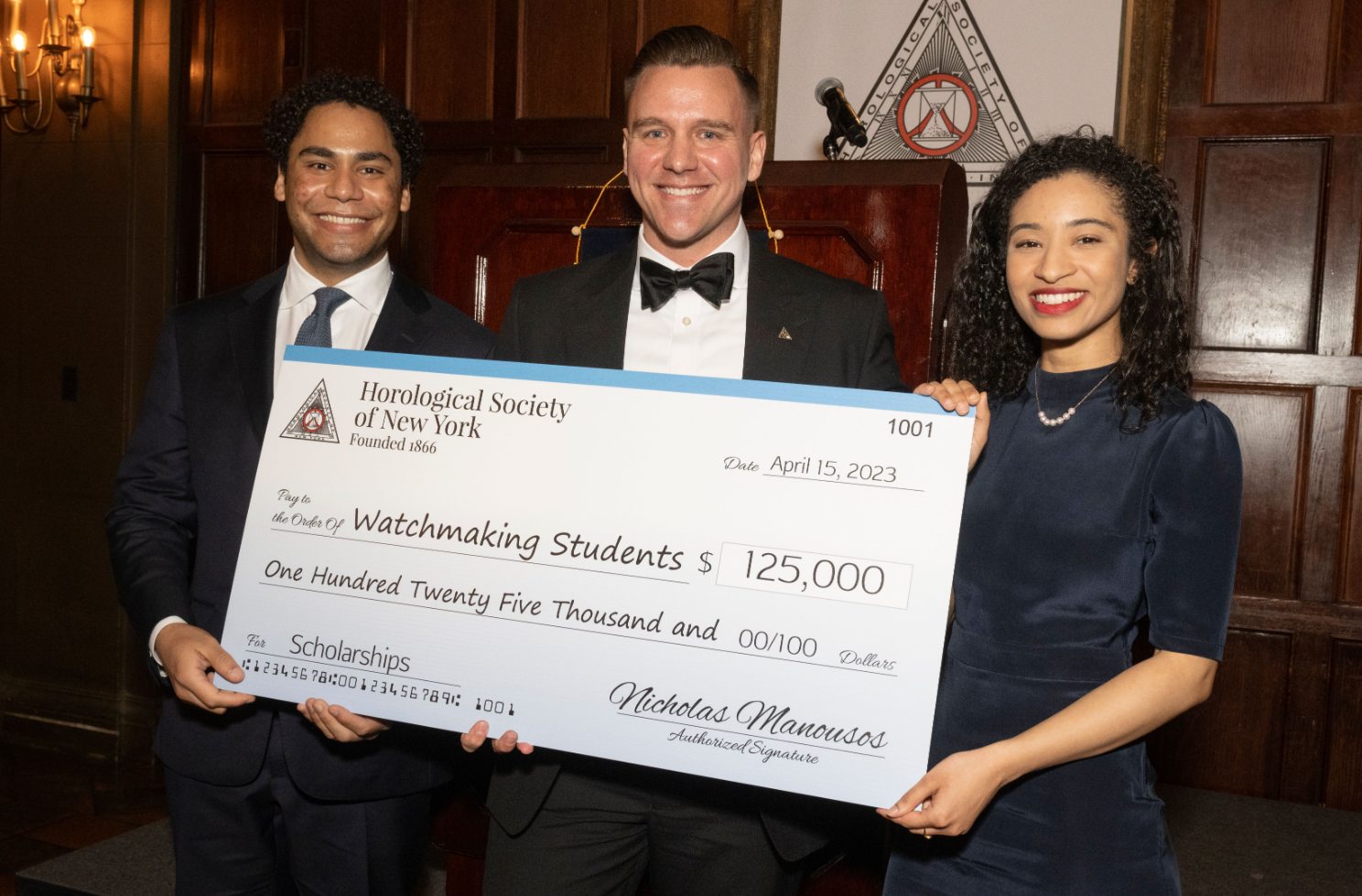 HSNY Awards 5,000 to Watchmaking Students 