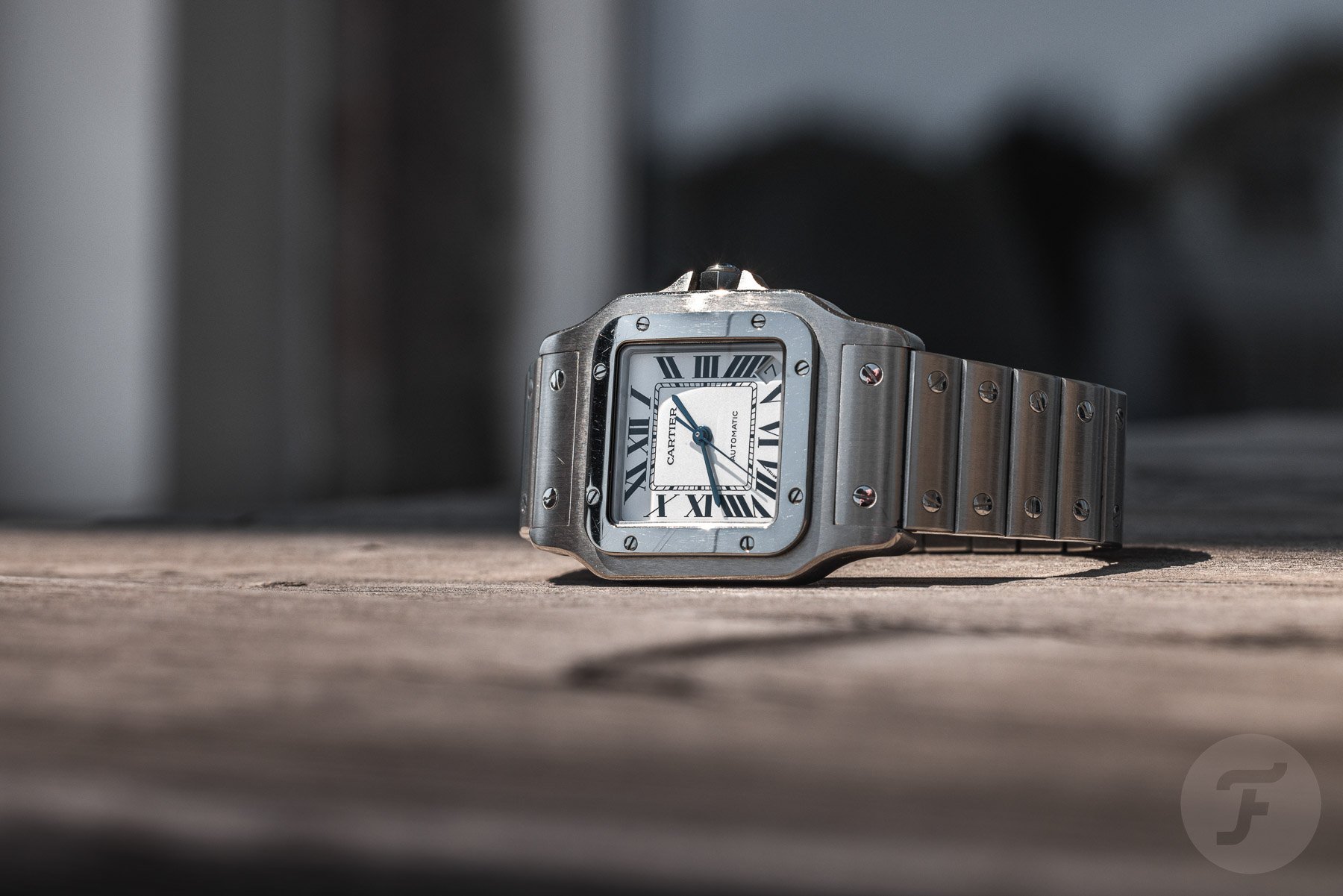 Daan’s GADA Watch — The Very Versatile Cartier Santos Galbée XL 2823