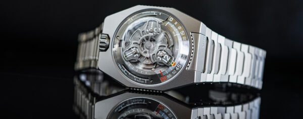 Hands-on – The Very Appealing Metalworks Of The Urwerk UR-100V Magic T