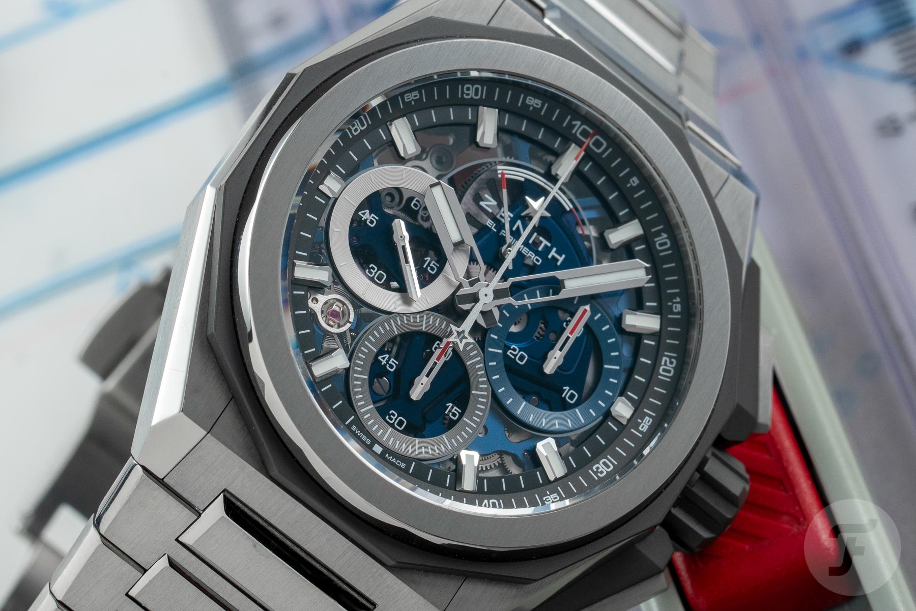 Sunday Morning Showdown: Tantalizing Titanium — Linde Werdelin SpidoLite Nord Vs. Zenith Defy Extreme
