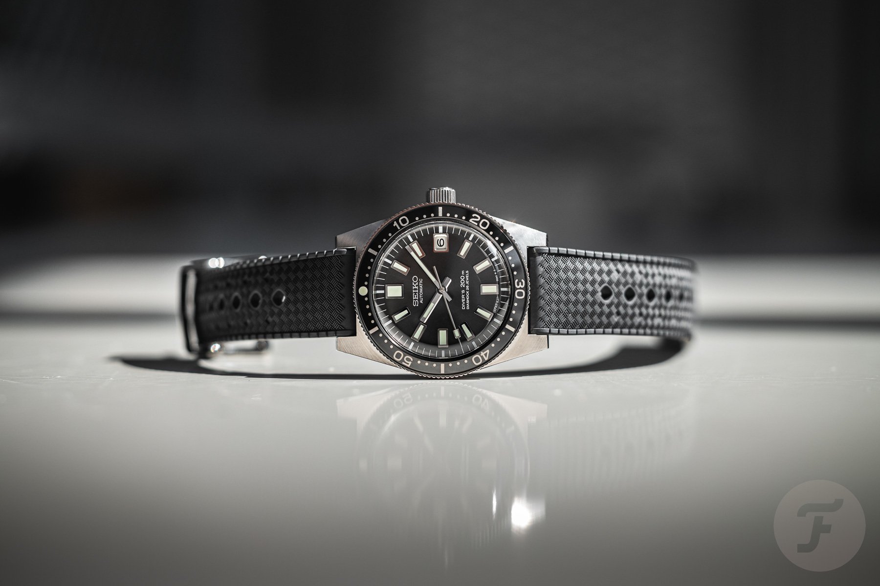 Fratello’s Top 5 Cool Skin Divers That Are Available Today—Our Picks From Seiko, Aquastar, Zodiac, And More