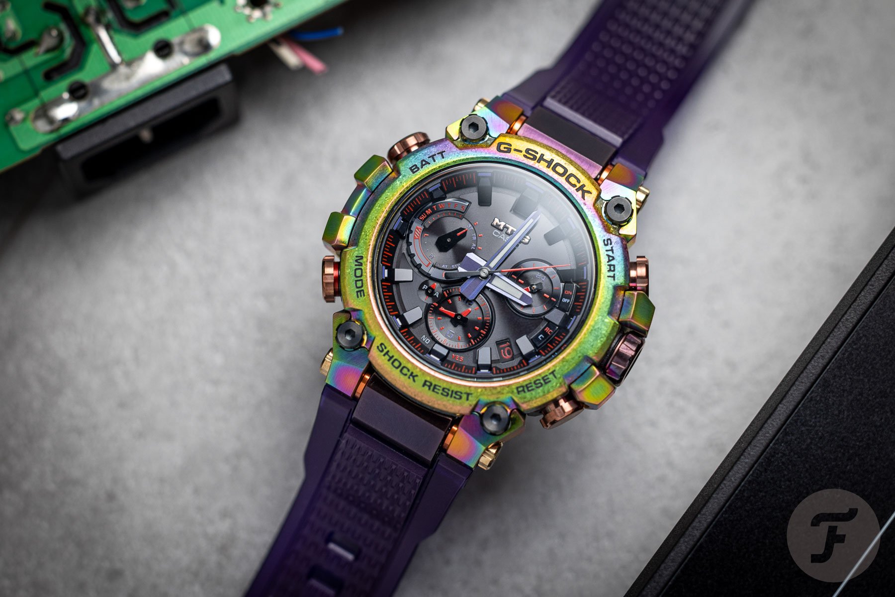 Hands-On With The Colorful G-Shock MTG-B3000PRB Aurora Oval