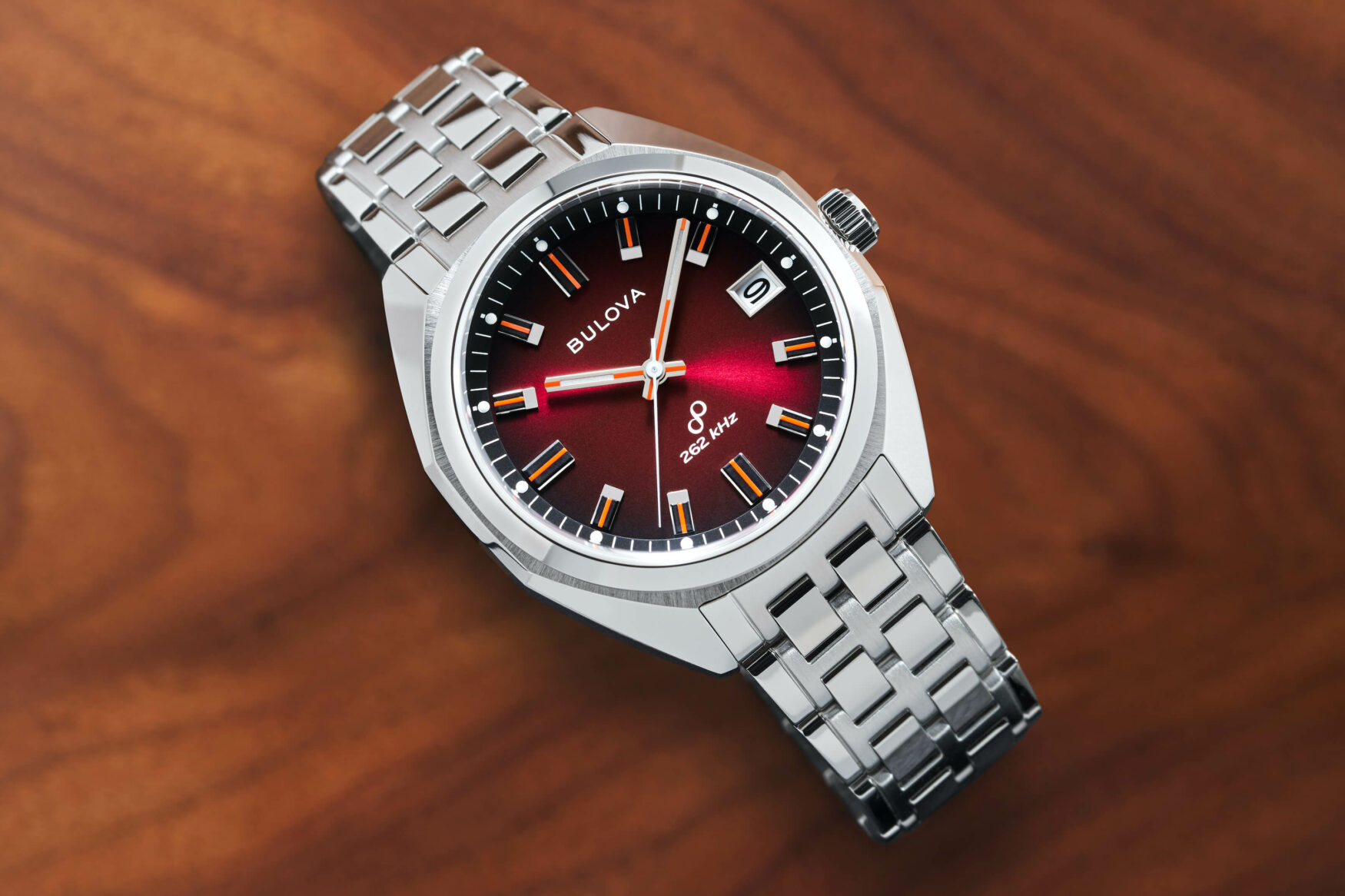 The new Bulova Jet Star delivers a 262kHz quartz movement that offers the sweeping seconds of a mechanical watch – and it starts at US5!