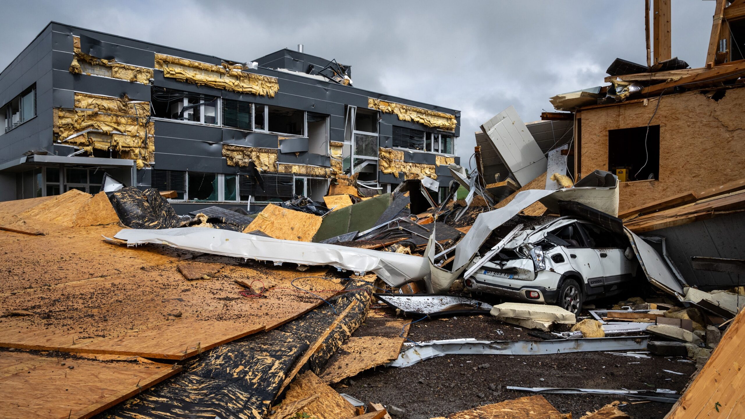 Breaking News: Possible Tornado Hits La Chaux-de-Fonds, Causing Significant Damage To The Area