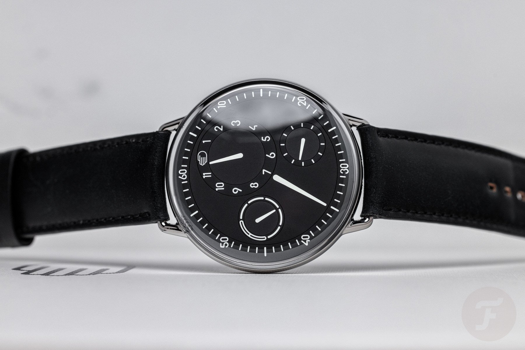 Hands-On With The Ressence Type 1° Round In Titanium