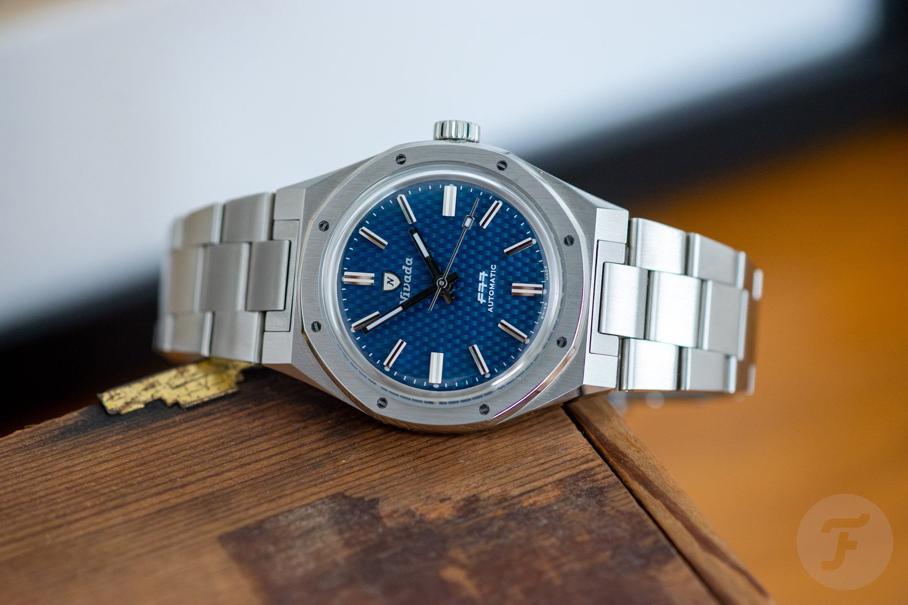 Hands-On With The Nivada Grenchen F77