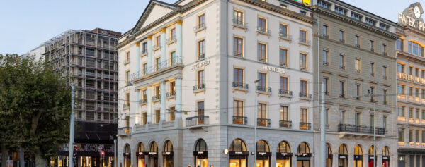 Industry News – Rolex Acquires Bucherer