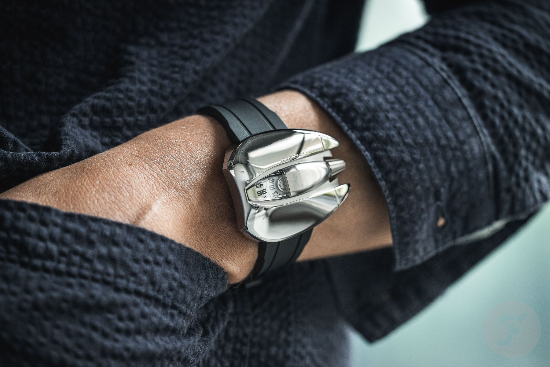 Fratello Favorites — Our Editors’ Best Watches Under €3,000 With A Twist: Three New And One “Old”