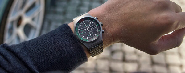 The New Porsche Design Chronograph 1 911 S/T & S/T Heritage