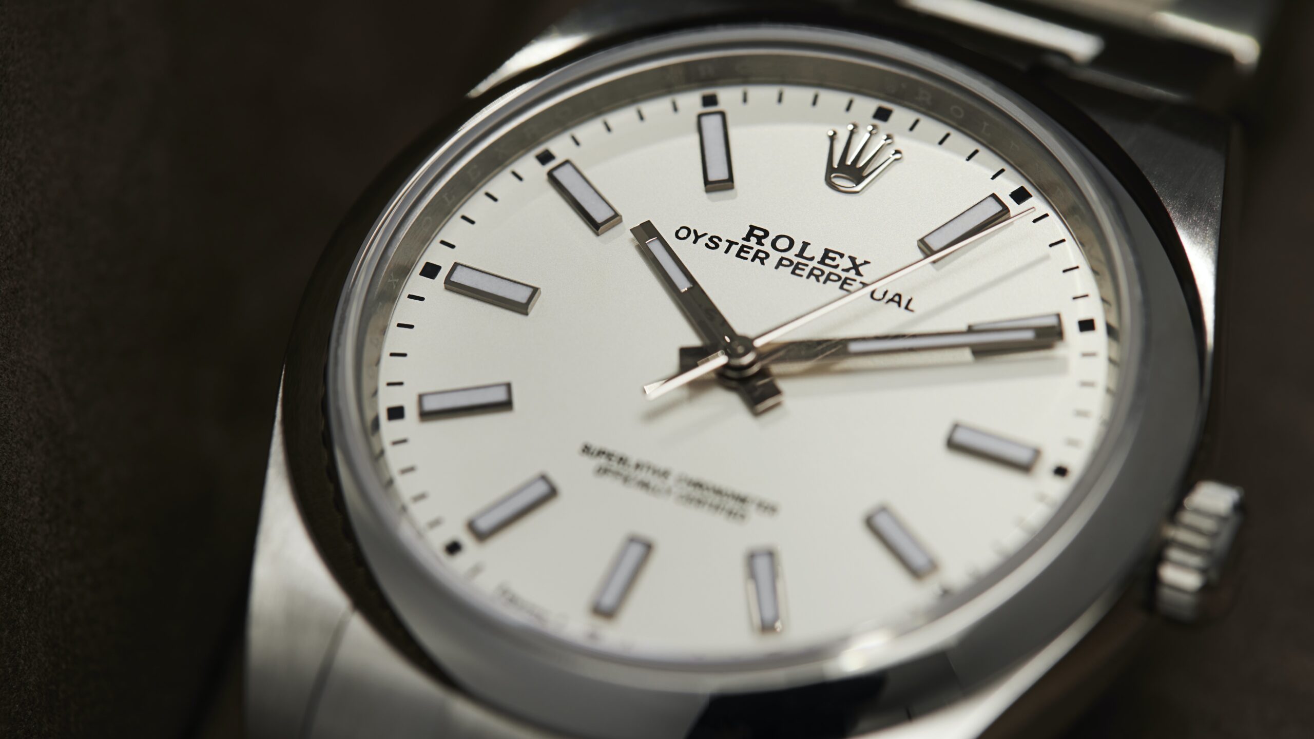 Pre-Owned Picks: A White-Dial Rolex Oyster Perpetual 39, A Neo-Vintage Audemars Piguet Huitième Chronograph, And A Ducati-Inspired Tudor Fastrider