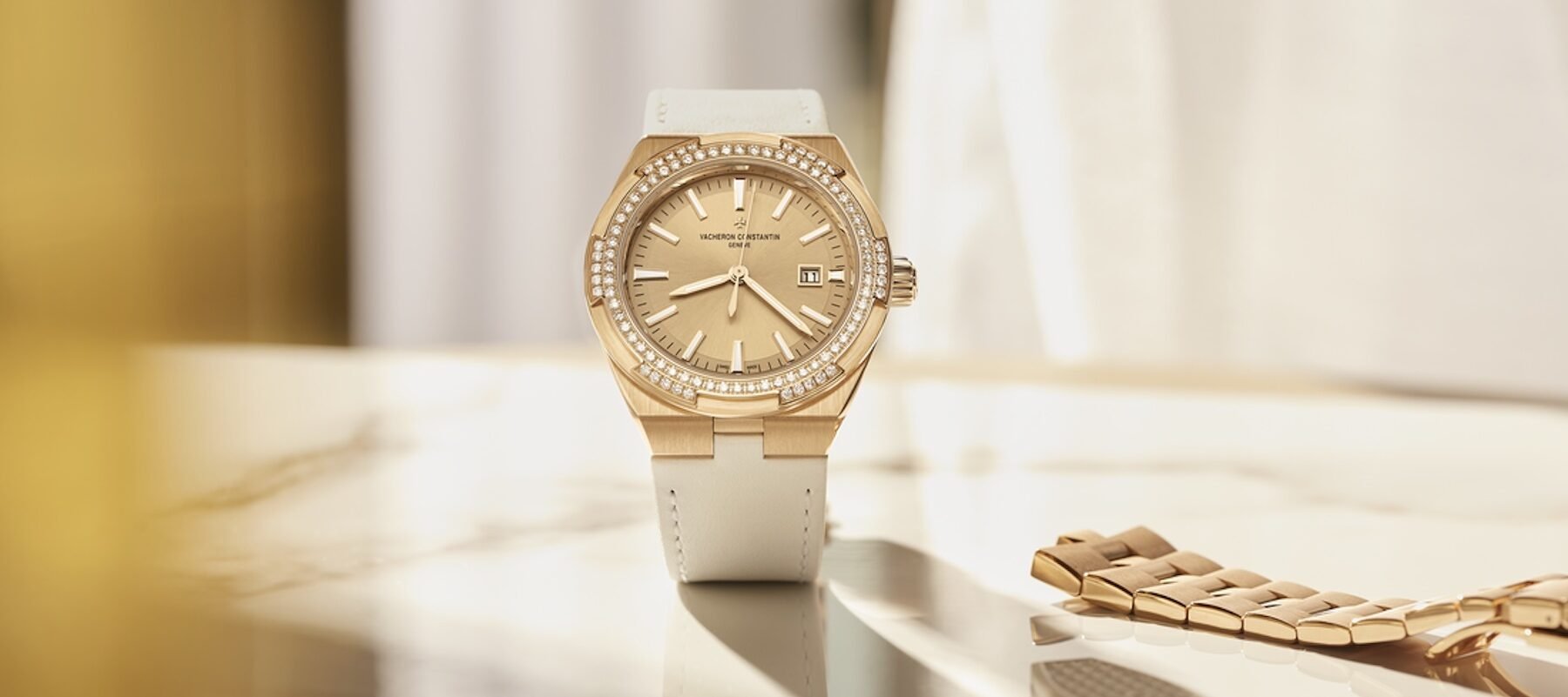 Vacheron Constantin’s Overseas Self-Winding 35mm Line Adds A New Pink Gold Model With A Golden Dial