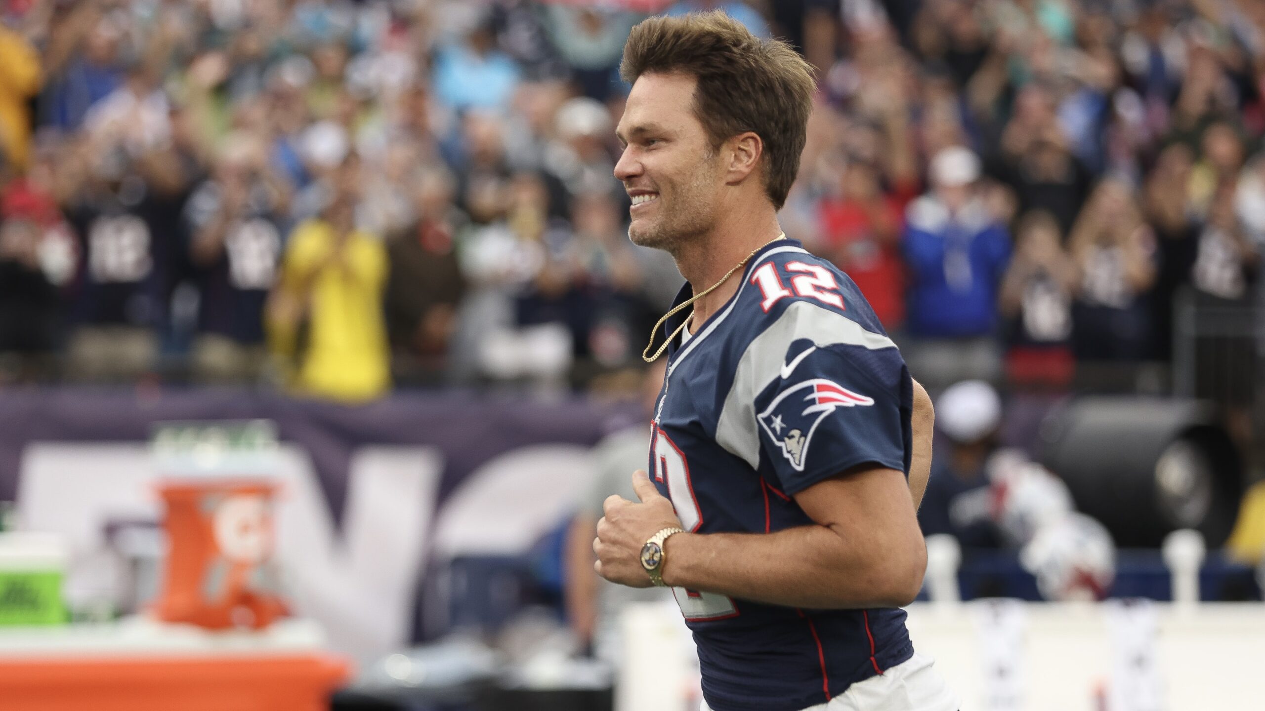Watch Spotting: Tom Brady Returns To New England Wearing A Gold Rolex Daytona ‘John Player Special’
