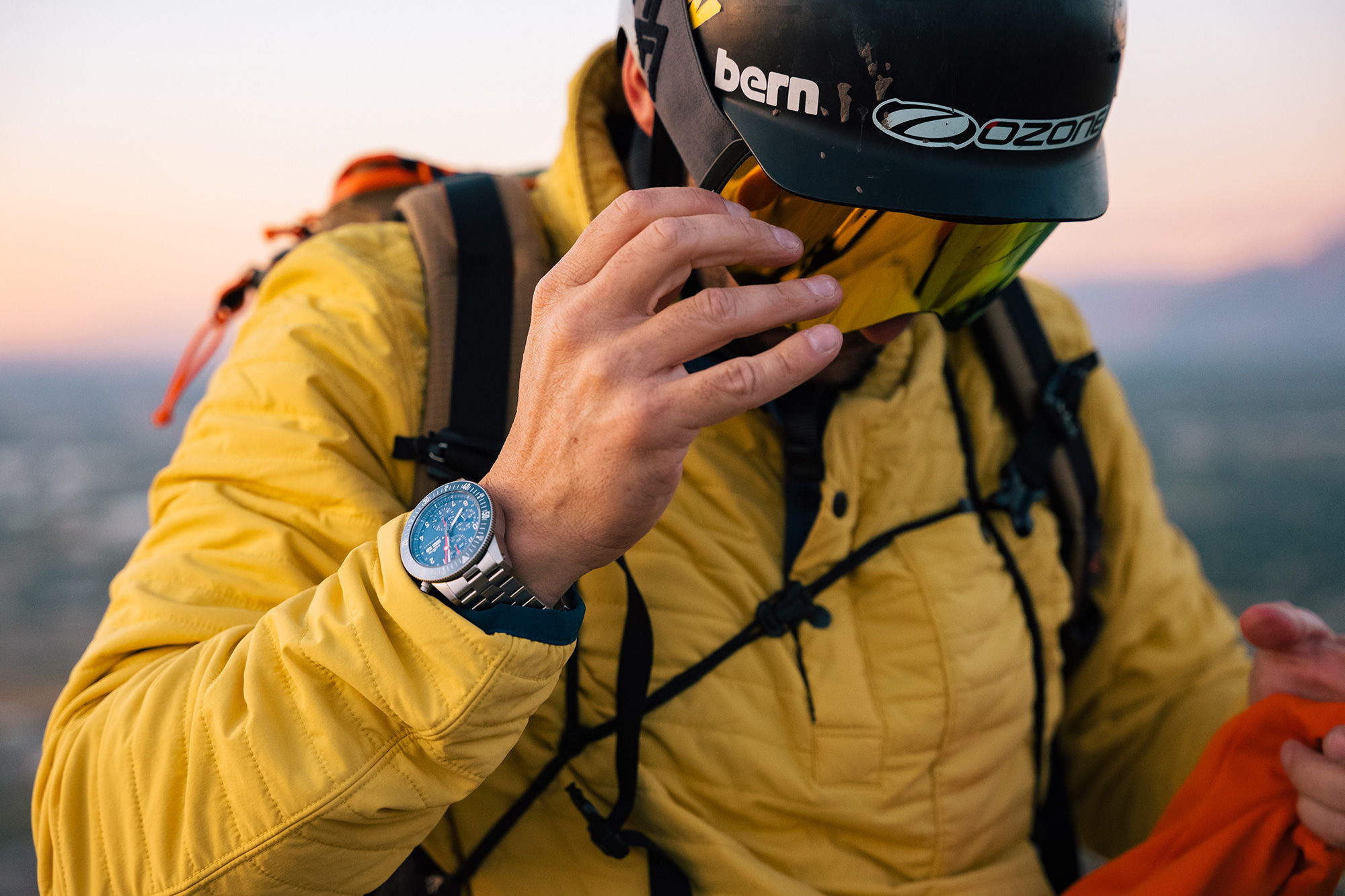 Tool/Kit: Speed Flying in Utah with Tyler Woolstenhulme and the Fortis Novonaut N-42 Cobalt Blue