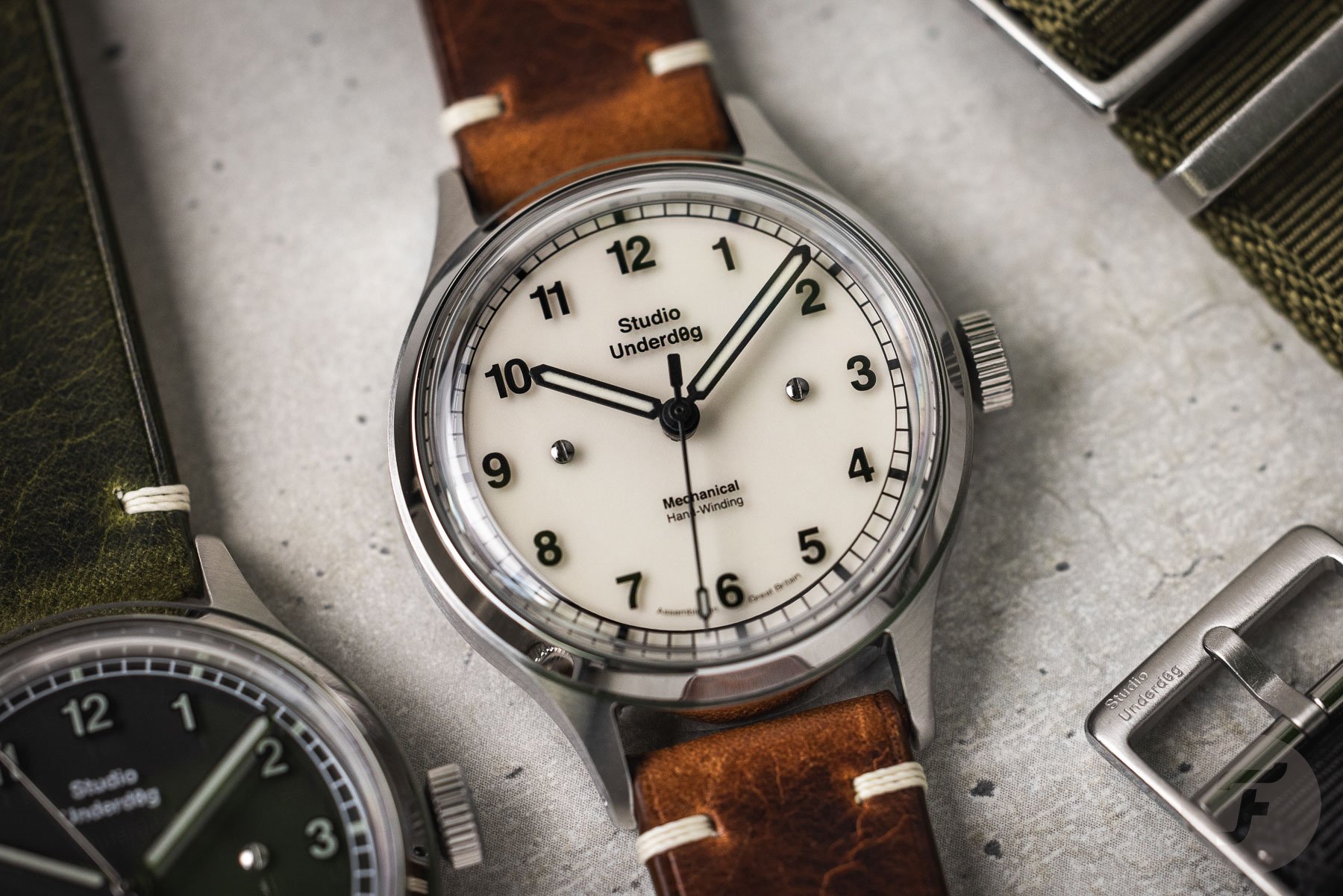 Hands-On With The Studio Underd0g 02Series Full Mo0n Field Watch