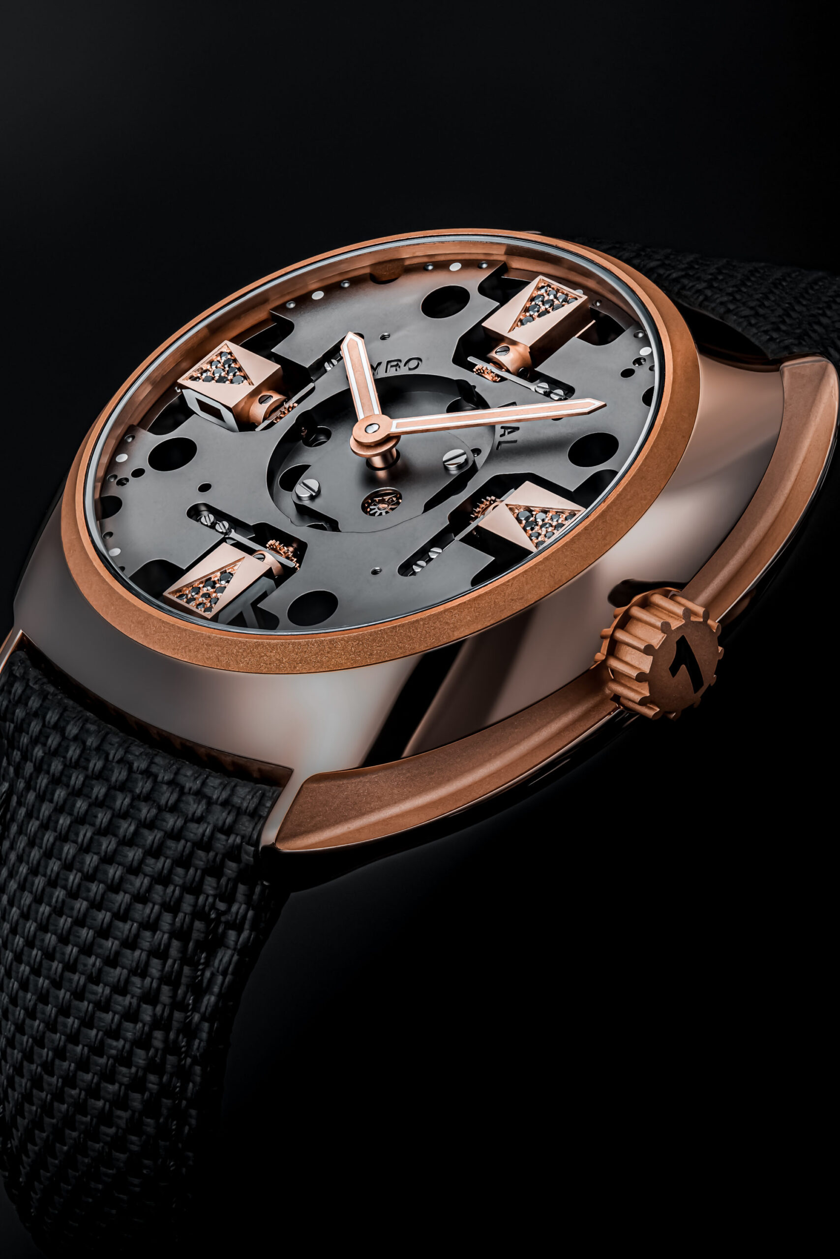 A Changing Dial: Byrne Watch Introduces the Zero Pink Gold