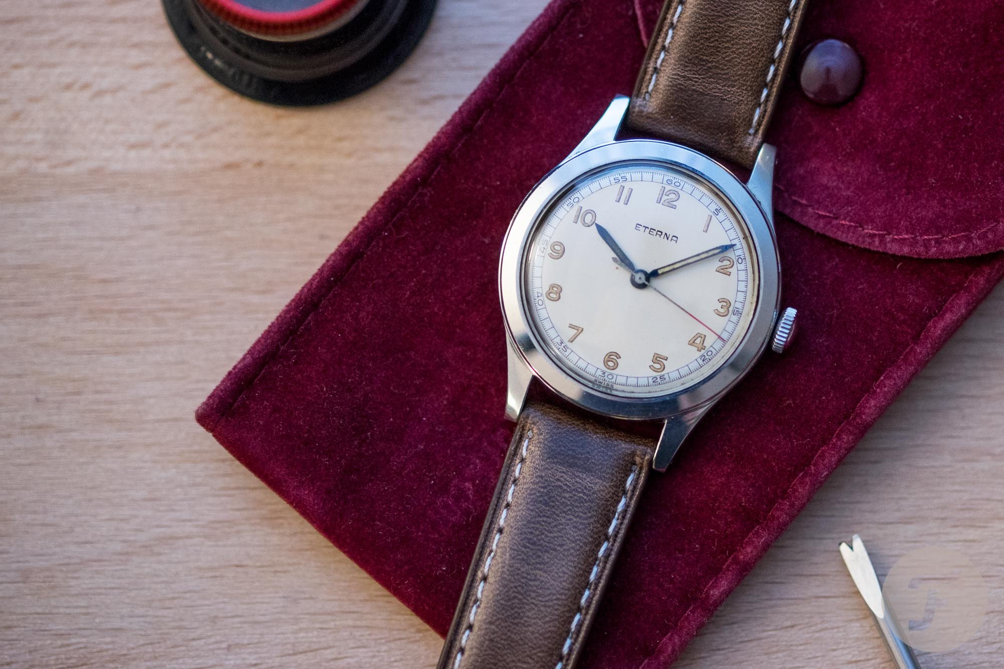 Fratello On Air: Discussing Time-Only Watches From The ’40s And ’50s