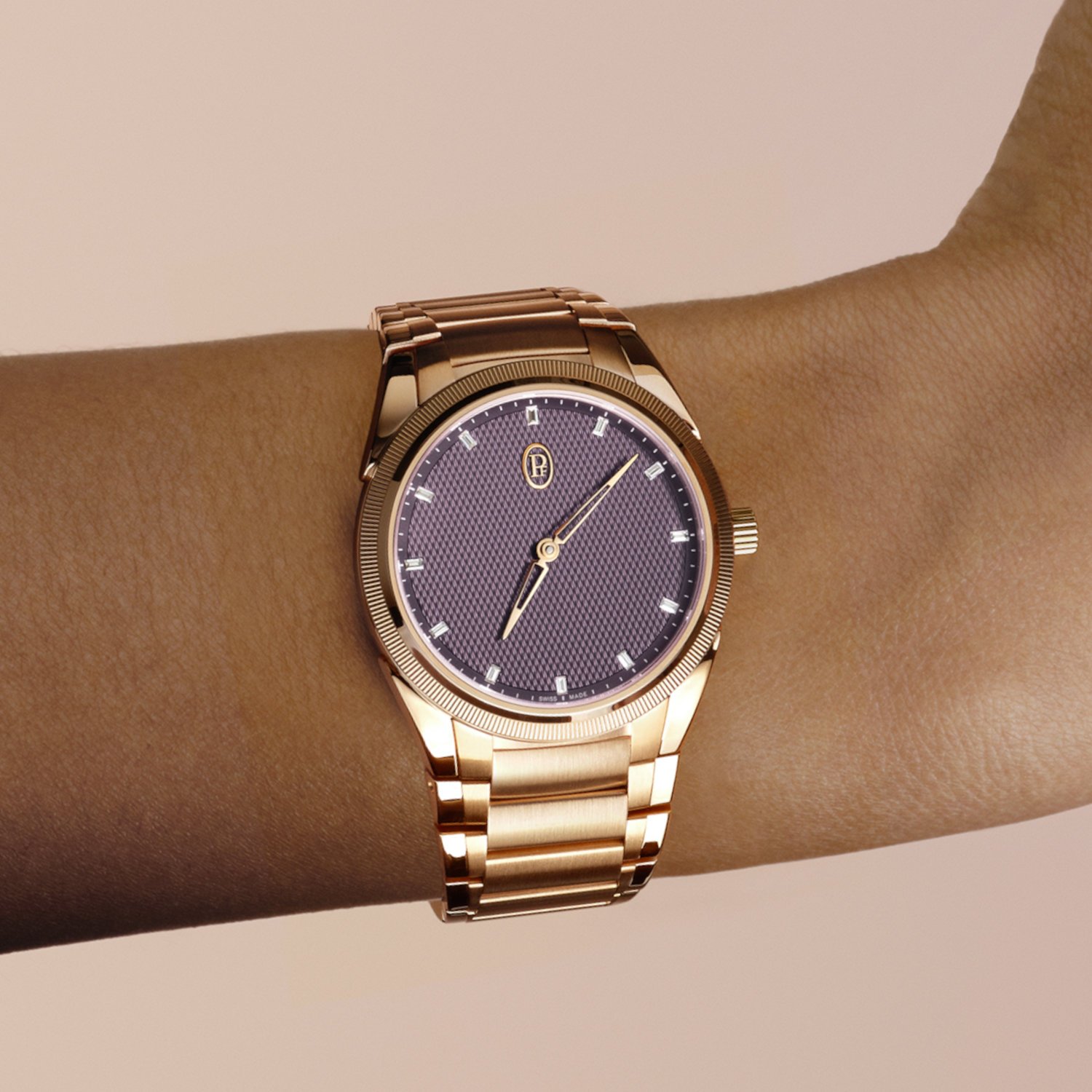 Parmigiani Fleurier Expands Unisex Tonda PF Series  