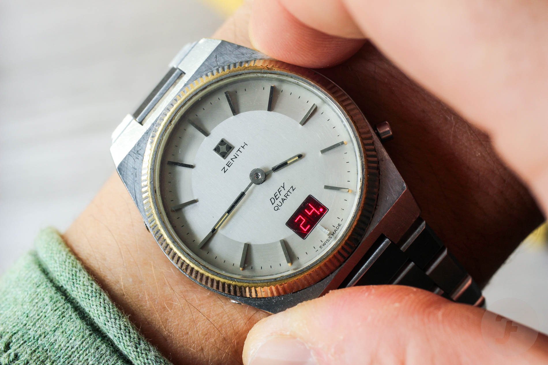 #TBT Zenith Defy TimeCommand — The Analog-Digital Hammer