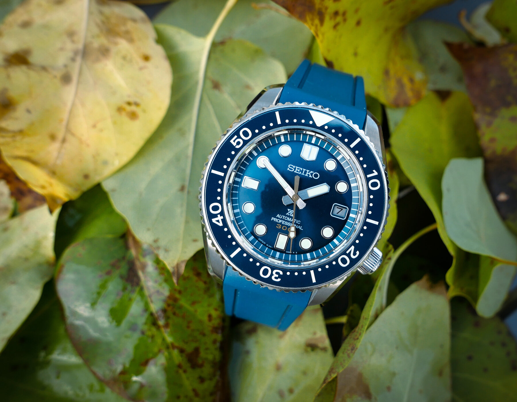 Strap Check: Curved-End Rubber From Crafter Blue Transforms The Wearability Of The Seiko SLA023