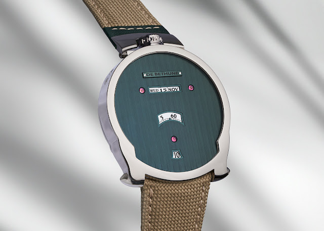 Introducing the De Bethune DBD Evergreen with jumping hours and triple linear calendar display