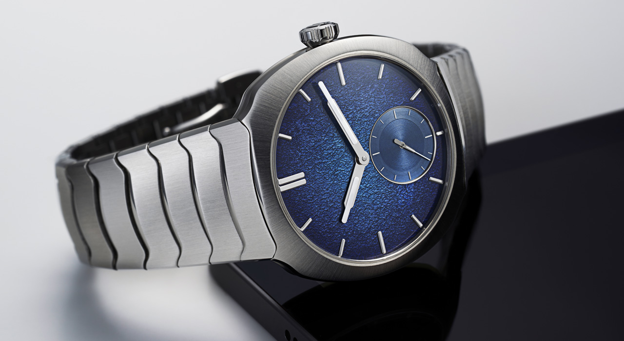 H. Moser & Cie. creates cut-size micro-rotor movement for 39mm Streamliner