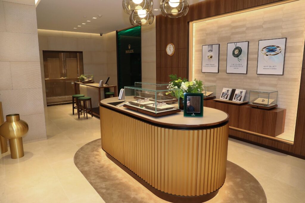 Manfredi Jewels Expands New Canaan Boutique 