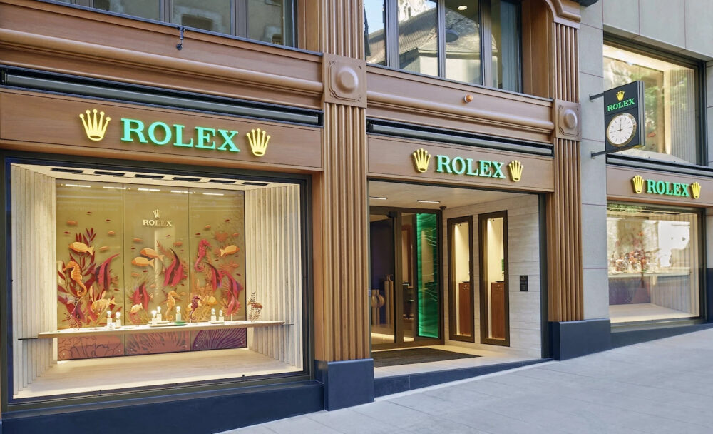 Rolex fined £80 million for preventing its watches being sold online