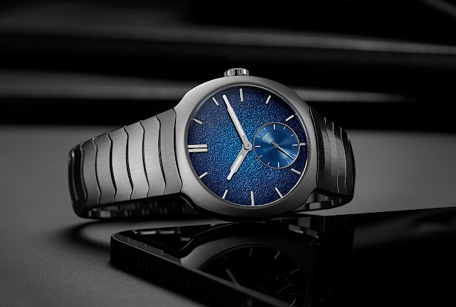 H. Moser & Cie. Streamliner Small Seconds Blue Enamel