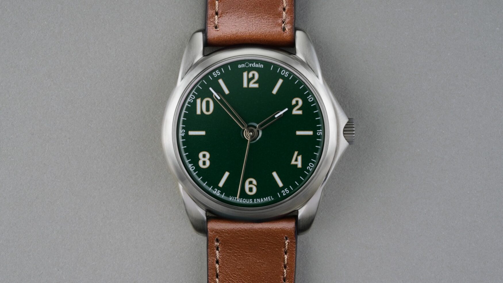 ‘Green over tan’: how every car enthusiast’s favourite colour combo works perfectly for watches too