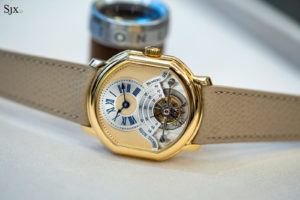 Up Close: Daniel Roth Tourbillon Souscription