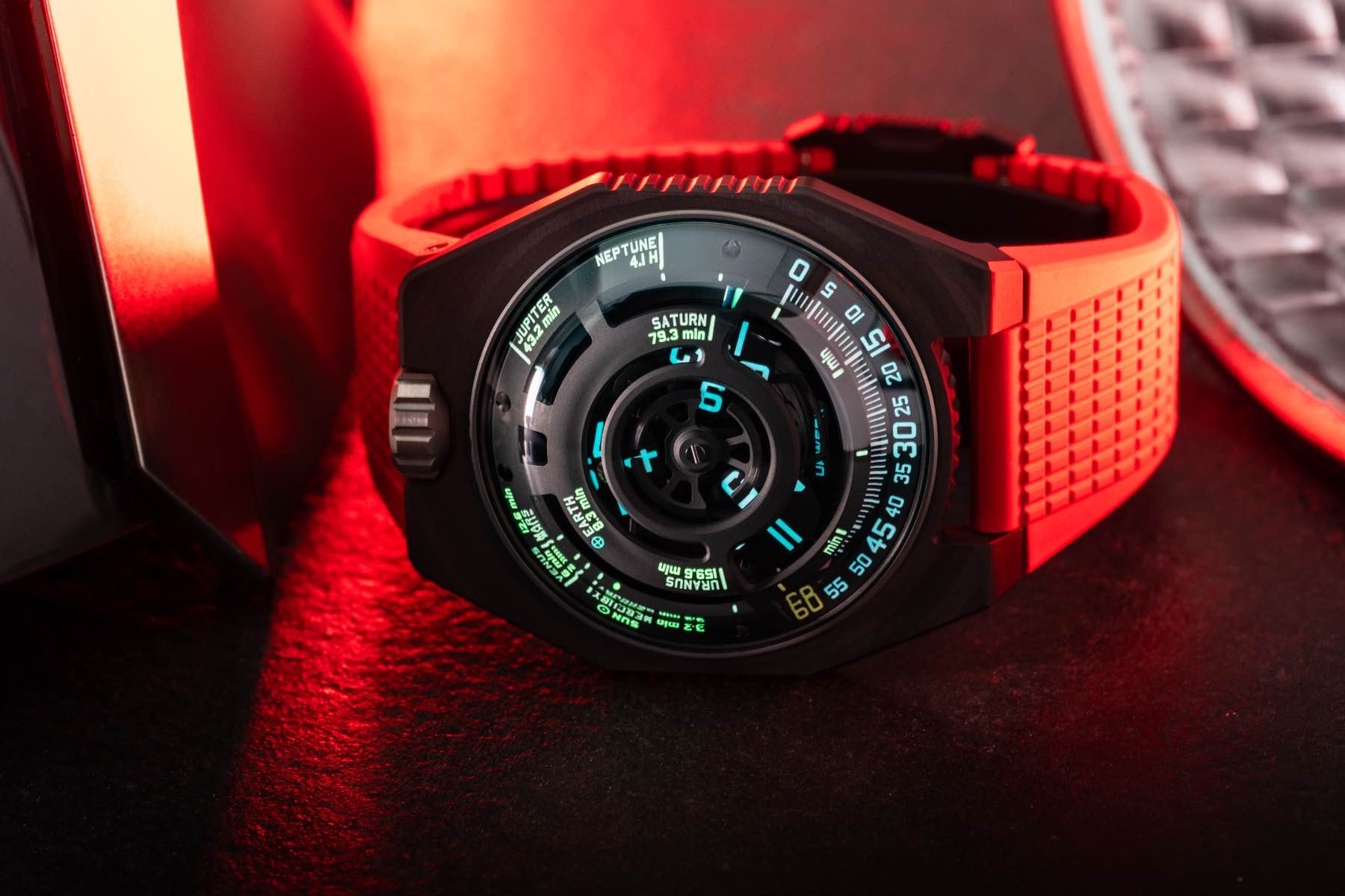 Introducing: The Urwerk UR-100 LS “LightSpeed” With A Sunbeam-Travel Indicator