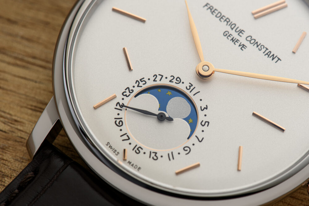 seconde/seconde teaches imperfection to Frederique Constant