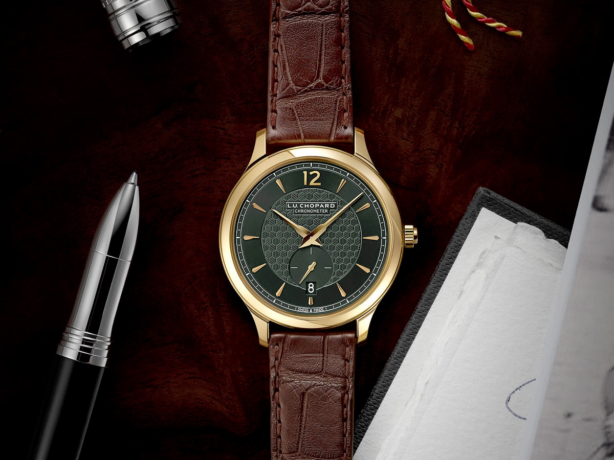 Sincere Fine Watches presents a special Chopard L.U.C XPS 1860 Officer in royal blue