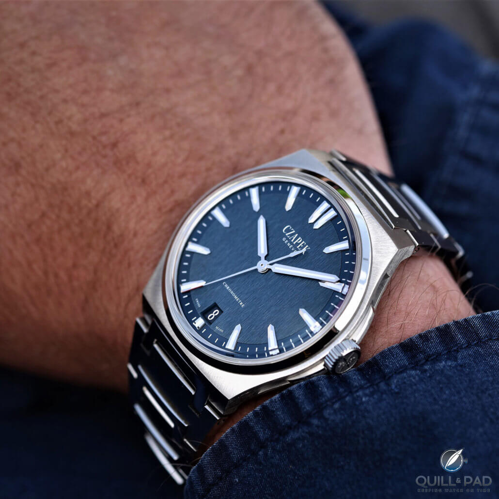 Czapek Antarctique Tierra Adélie & Orion Nebula: The Restraint Stands Out