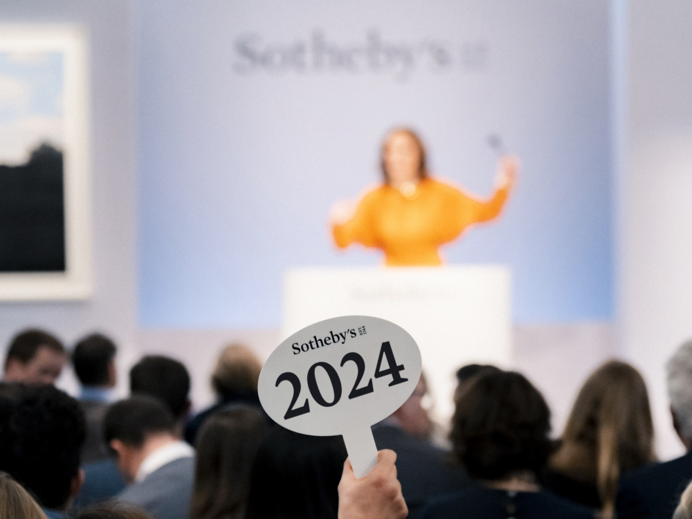 Sotheby’s slashes auction fees