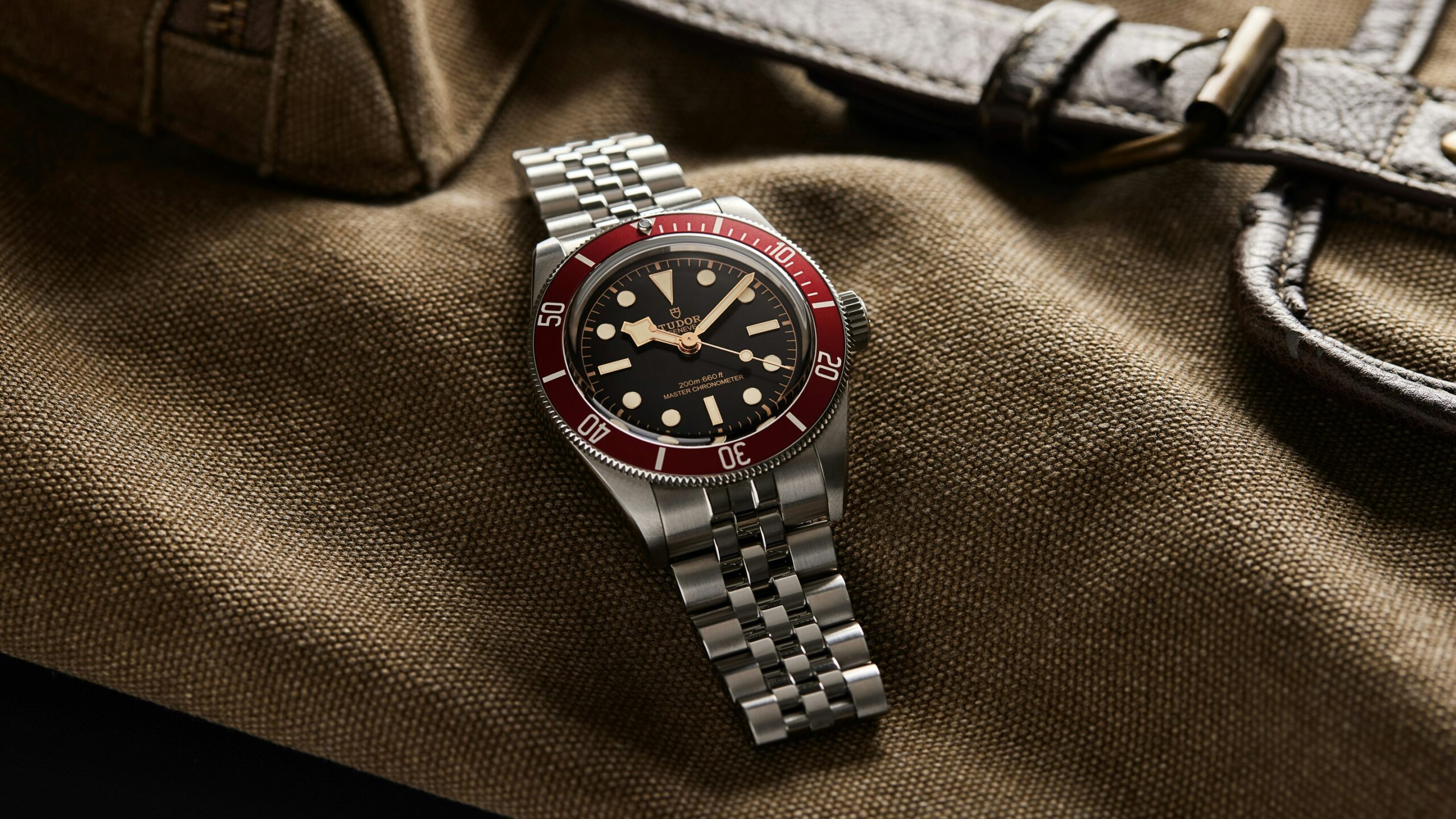 Pre-Owned Picks: A Tudor METAS Black Bay Burgundy, A Serti Dial Rolex Submariner, And A Hesalite Omega Speedmaster Moonwatch 3861