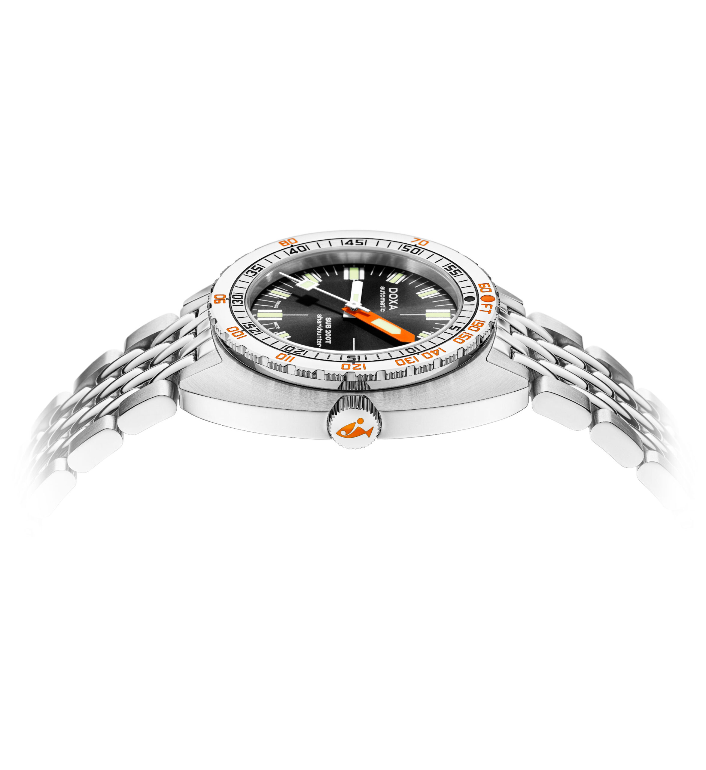 Versatile Underwater and on Dry Land, Meet Doxa’s New 39mm SUB 200T