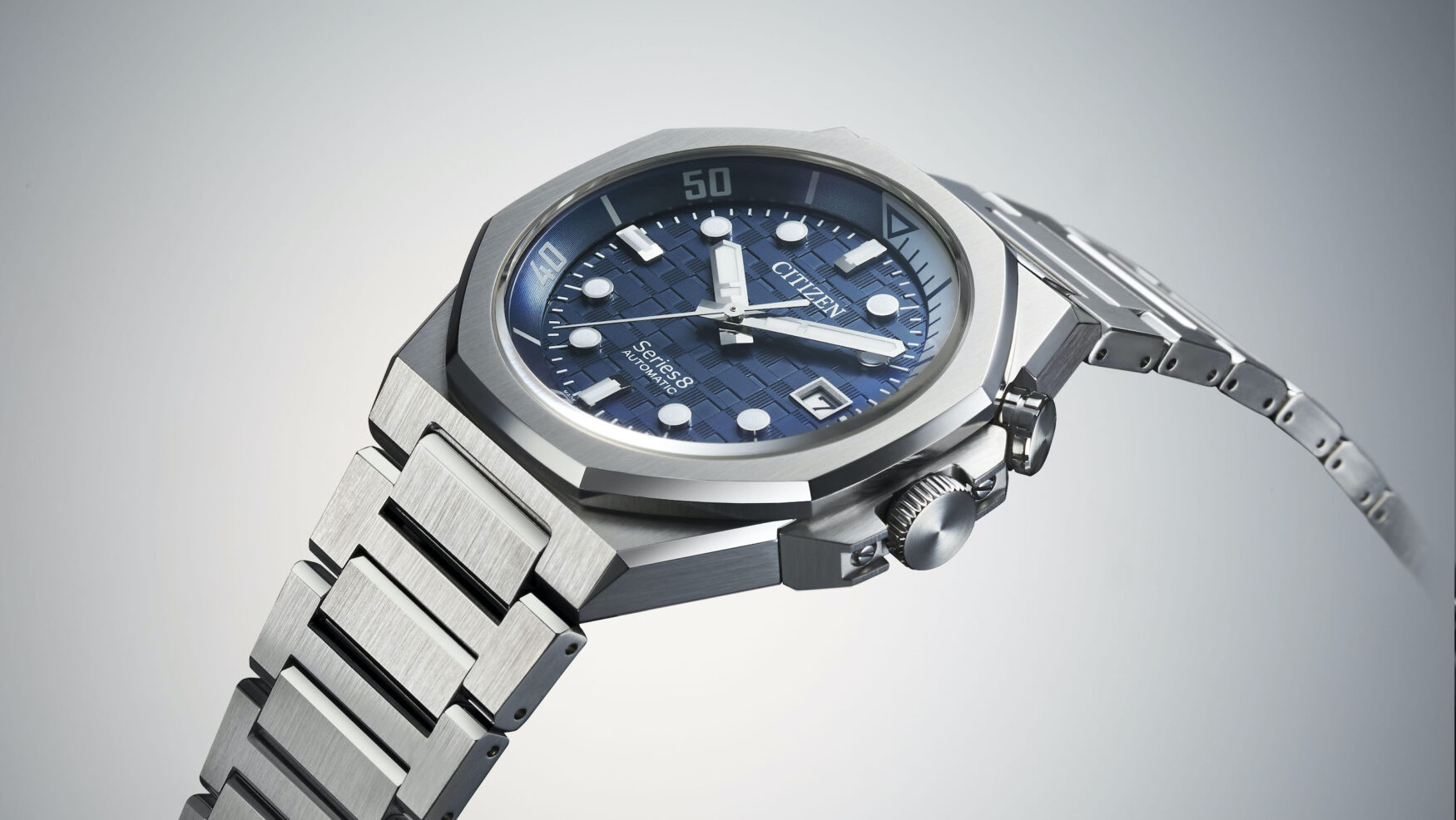 The Citizen Series 8 890 is a new contender entering the integrated-bracelet octagon