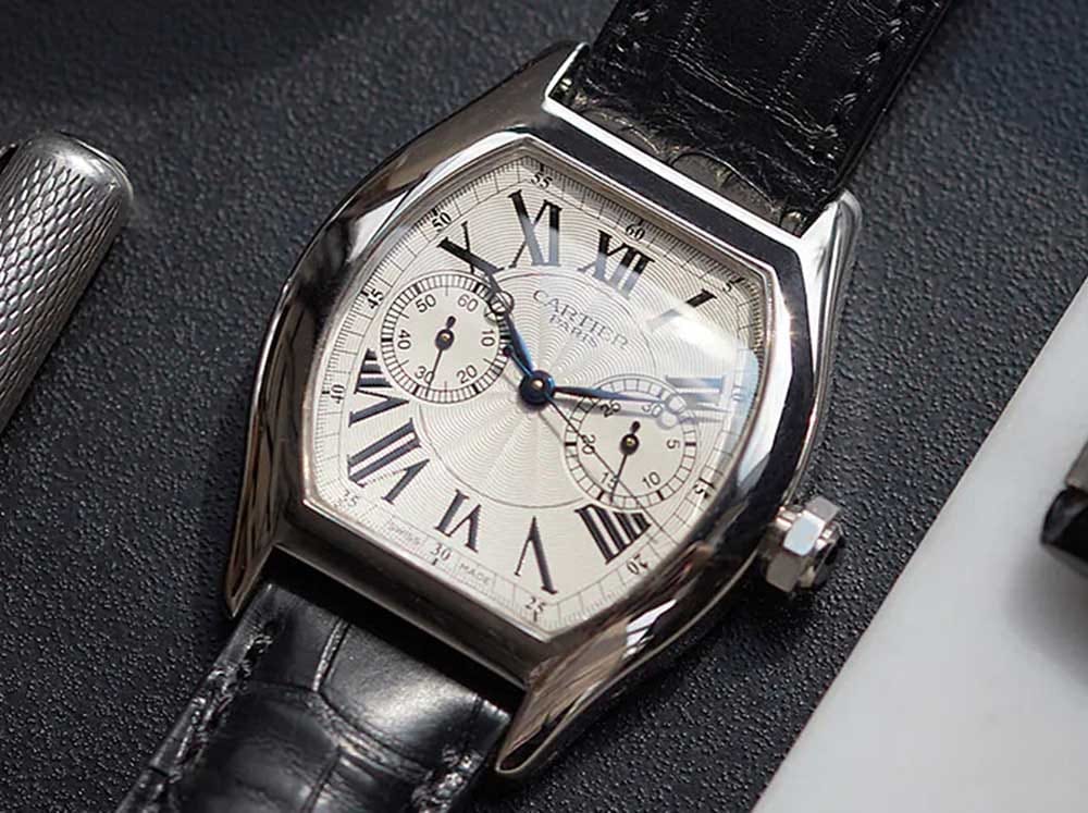 The History of the Cartier Tortue Monopoussoir